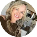 Flavia Fernandes profile picture